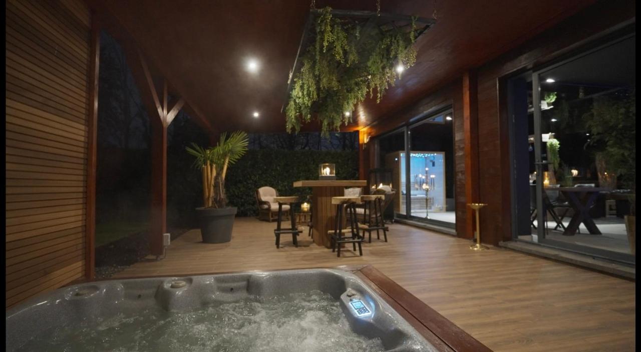 Les Suites M Wanze 外观 照片