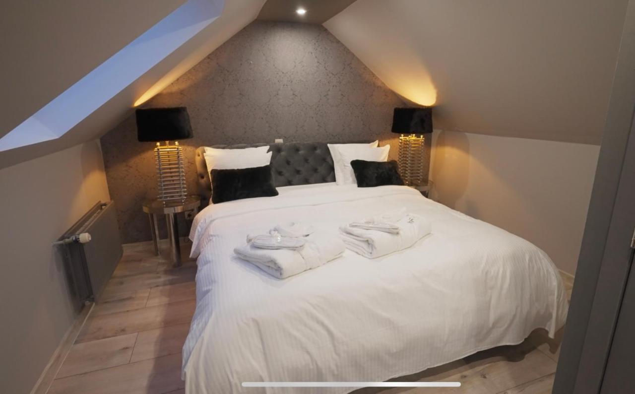 Les Suites M Wanze 外观 照片