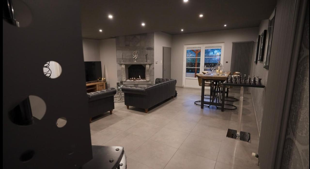 Les Suites M Wanze 外观 照片
