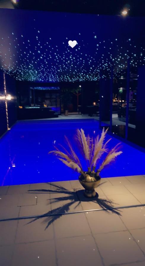 Les Suites M Wanze 外观 照片